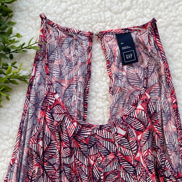 Gap romper - Picture 2 of 3